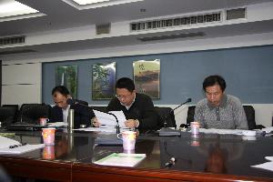 图1 技术中心办公室主任韩玉宣讲《技术中心治理法子》