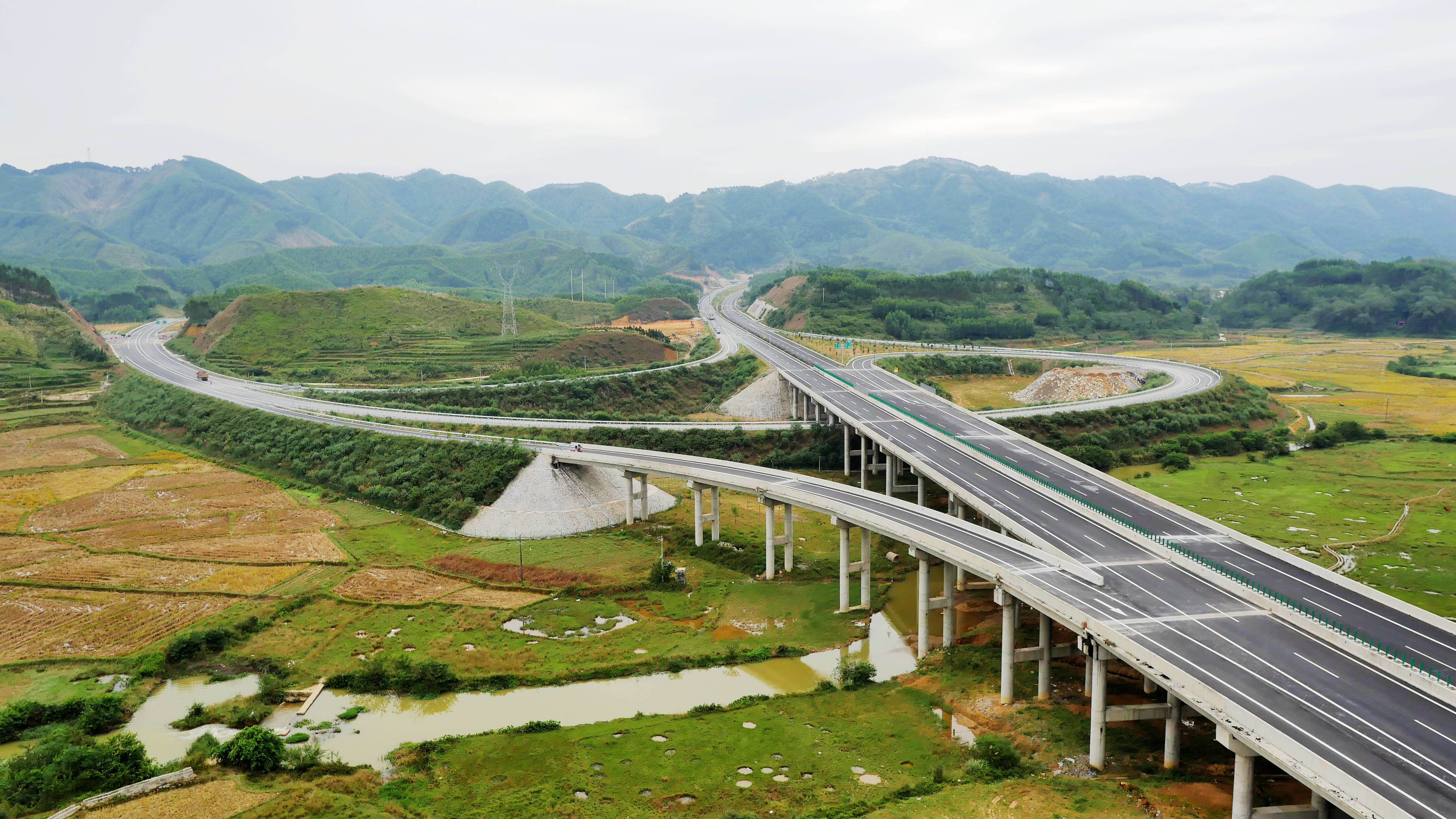 首页| G22恒峰集团中国官方网站