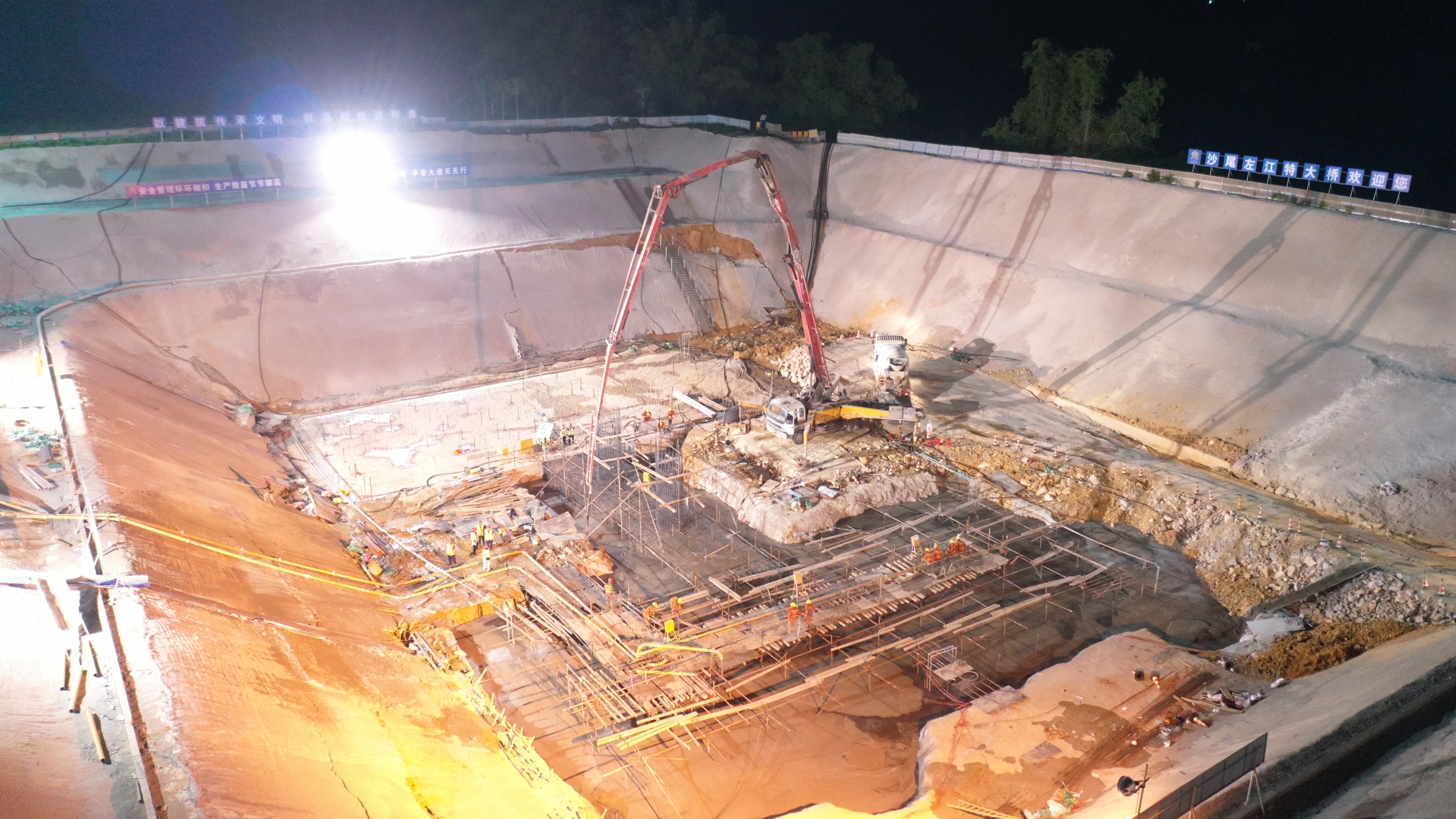 首页| G22恒峰集团中国官方网站