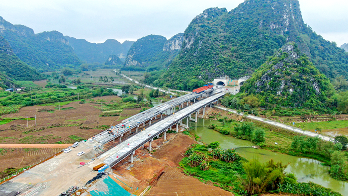 首页| G22恒峰集团中国官方网站