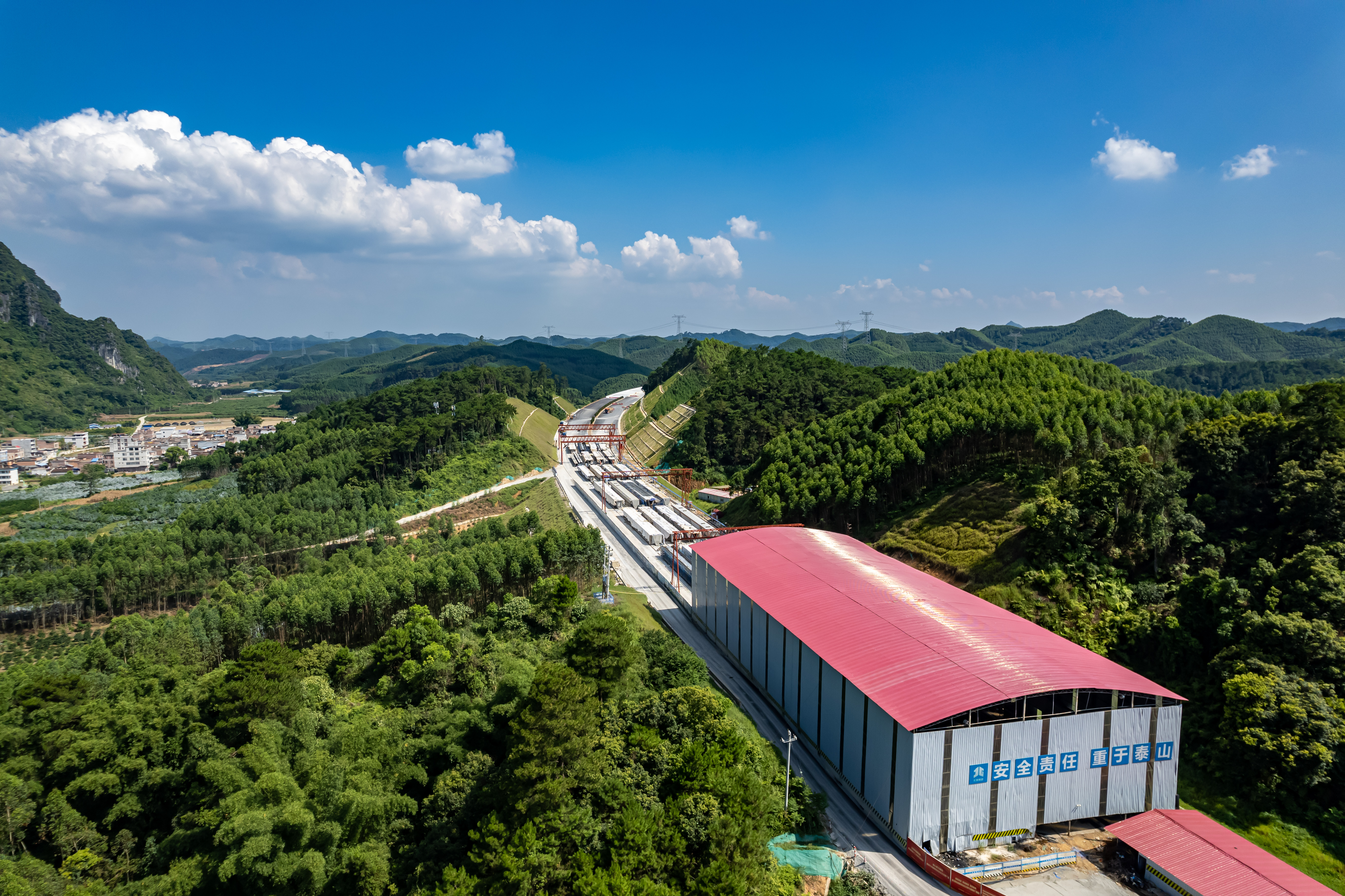 首页| G22恒峰集团中国官方网站