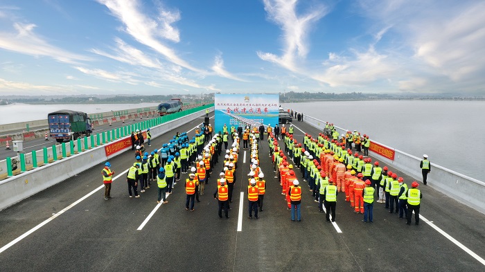 首页| G22恒峰集团中国官方网站