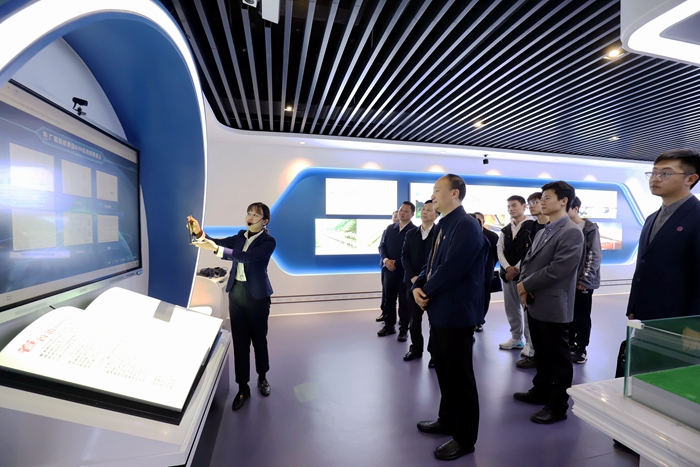 首页| G22恒峰集团中国官方网站