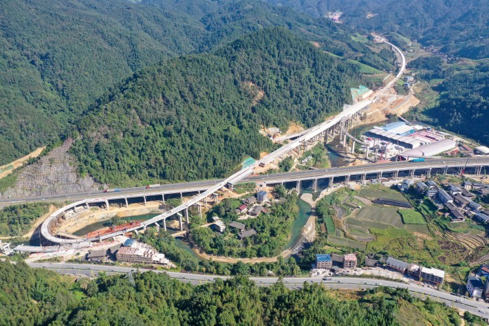 首页| G22恒峰集团中国官方网站