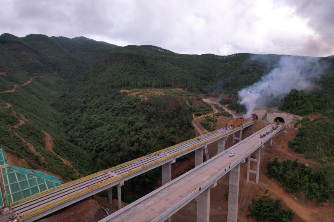 首页| G22恒峰集团中国官方网站